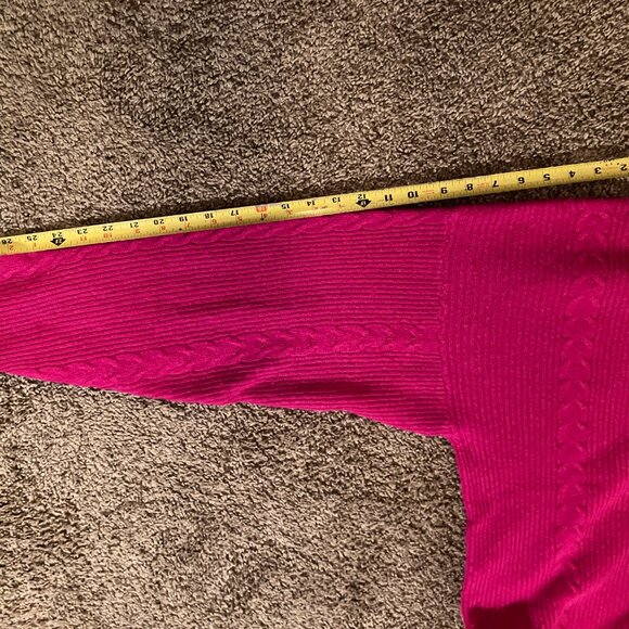 Lot of Two (2) Richard & Co. Women's Lambs Wool SWEATERS, Pink + Red, Sz. L-XL - Picture 4 of 8